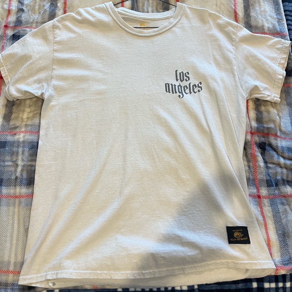 Los Angeles T-shirt Size L YRB